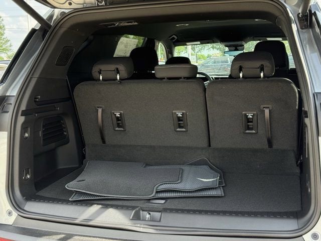 2026 Chevrolet Traverse LT - Photo 25