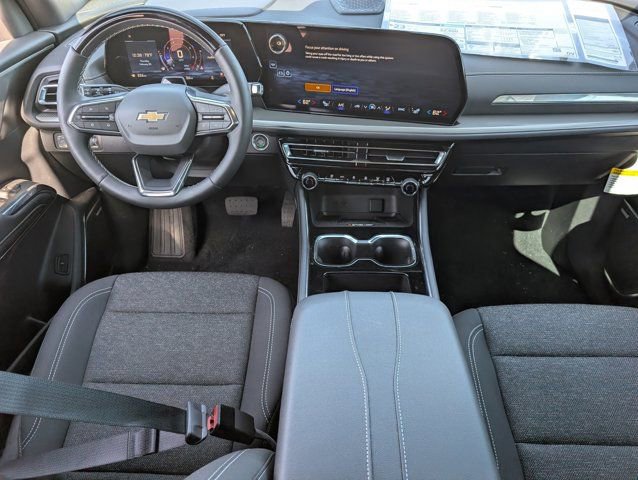2025 Chevrolet Traverse LT - Photo 10