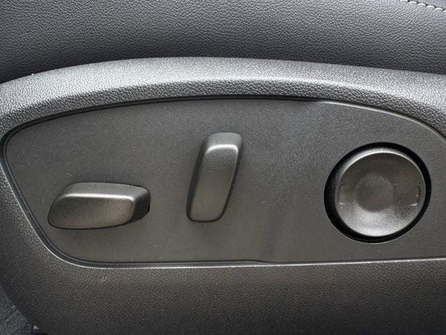 2026 Chevrolet Traverse LT - Photo 21