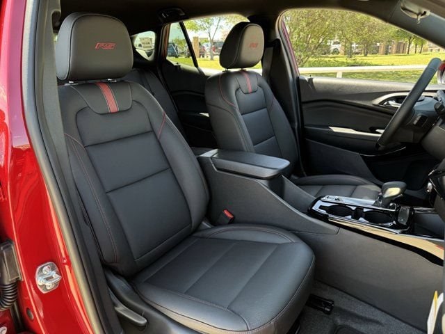 2026 Chevrolet Trax RS - Photo 24