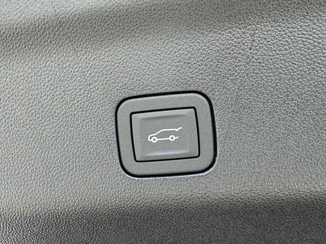 2026 Chevrolet Tahoe Z71 - Photo 28