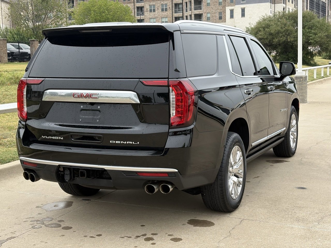 2022 Gmc Yukon Denali photo 4