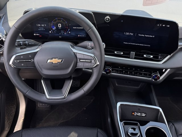 2027 Chevrolet Equinox LT - Photo 11