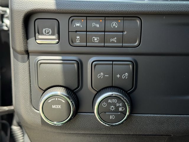 2026 Chevrolet Tahoe LT - Photo 18