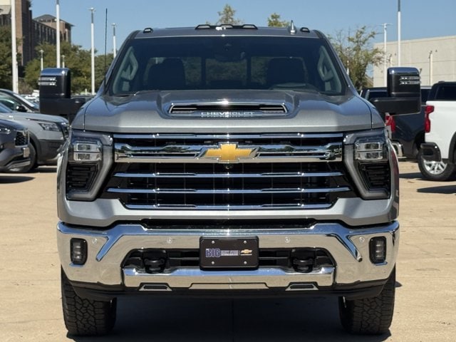2026 Chevrolet Silverado 2500 HD LTZ - Photo 8