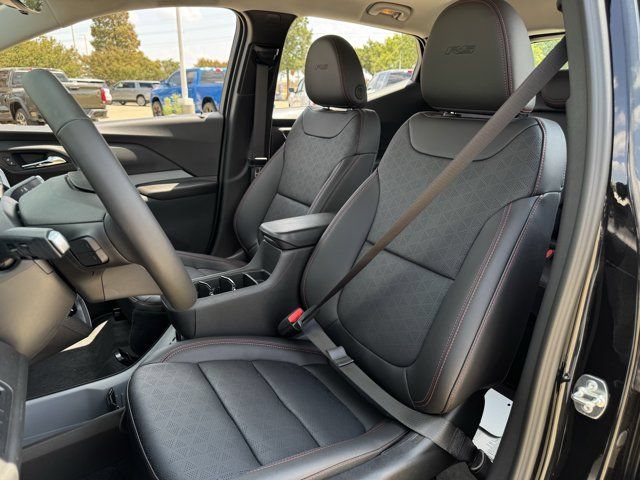 2027 Chevrolet Bolt RS - Photo 19