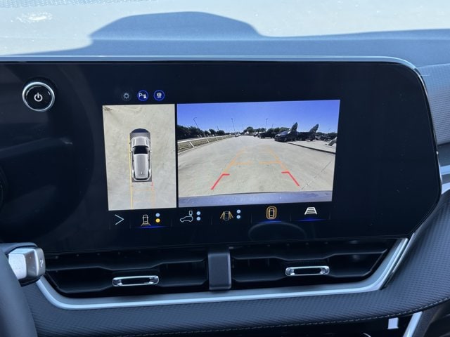 2027 Chevrolet Equinox LT - Photo 14