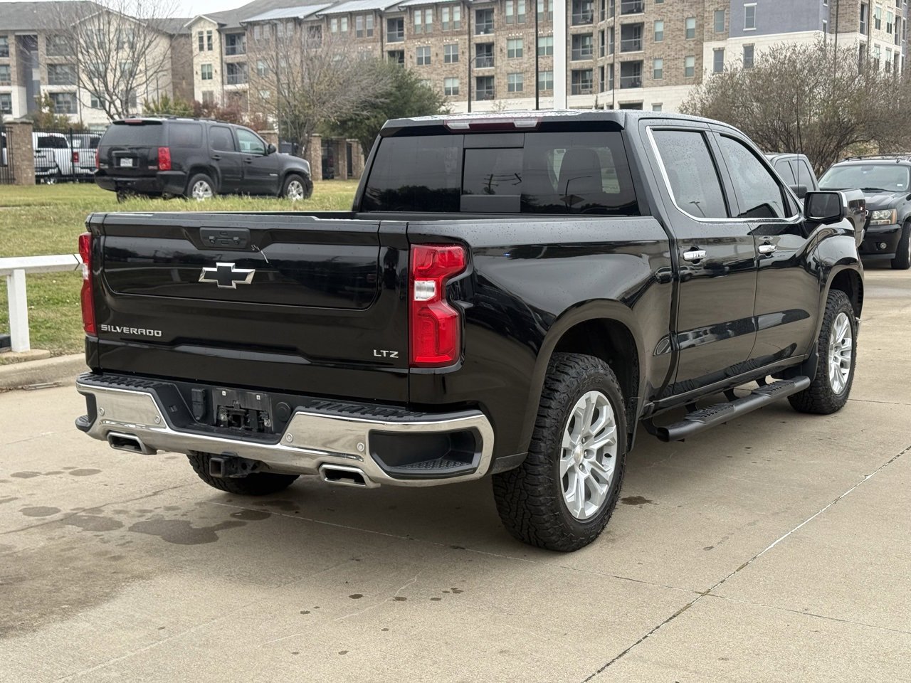 2023 Chevrolet Silverado 1500 LTZ photo 4