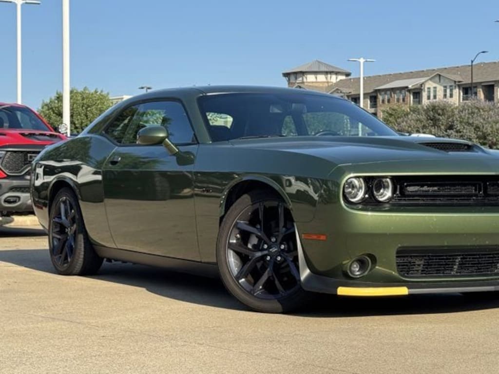Used 2023 Dodge Challenger R/T Coupe