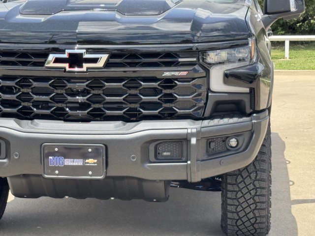 2026 Chevrolet Silverado 1500 ZR2 - Photo 9