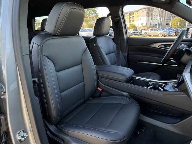 2027 Chevrolet Traverse LT - Photo 24