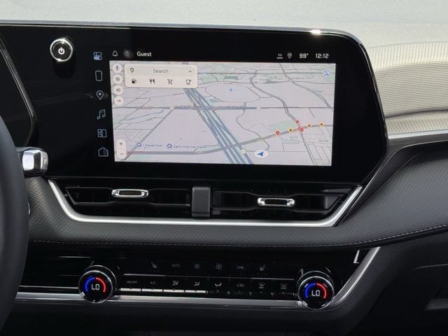 2027 Chevrolet Equinox LT - Photo 13