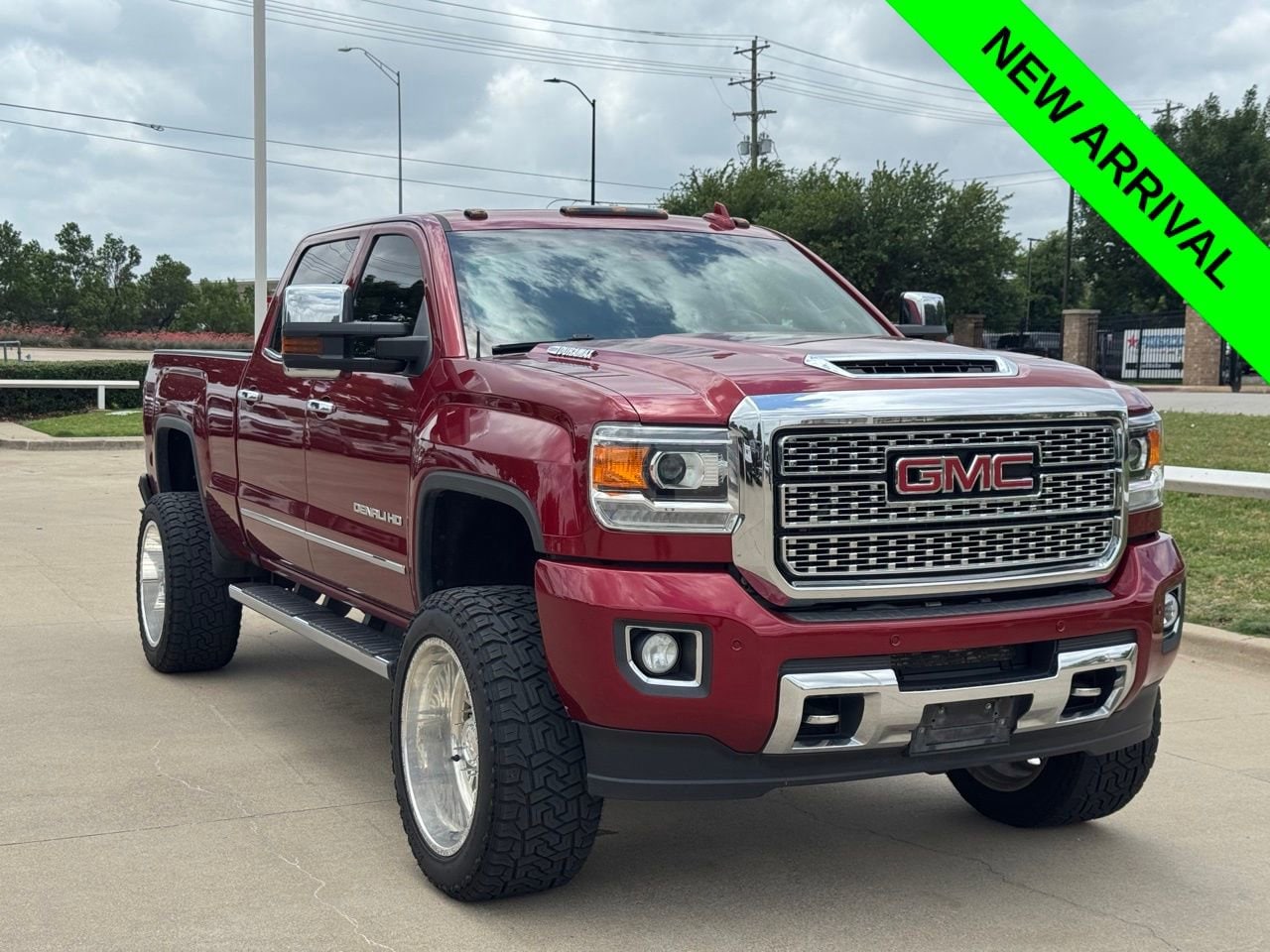 2018 GMC Sierra 4WD Crew Cab Standard Box Denali's photo