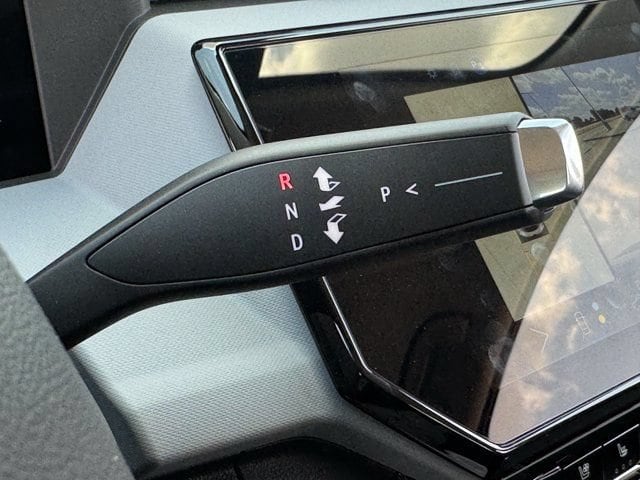 2027 Chevrolet Bolt RS - Photo 16