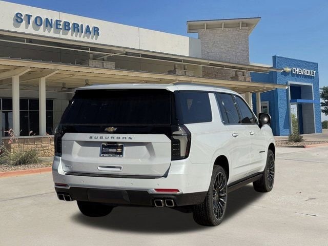 New 2026 Polar White Tricoat Chevrolet High Country image 5