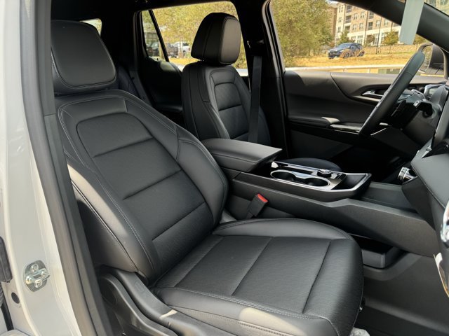 2027 Chevrolet Equinox LT - Photo 24