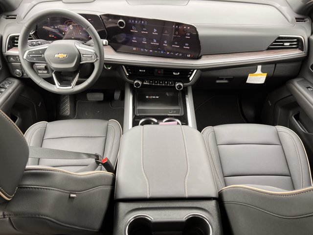 2026 Chevrolet Suburban Premier - Photo 10