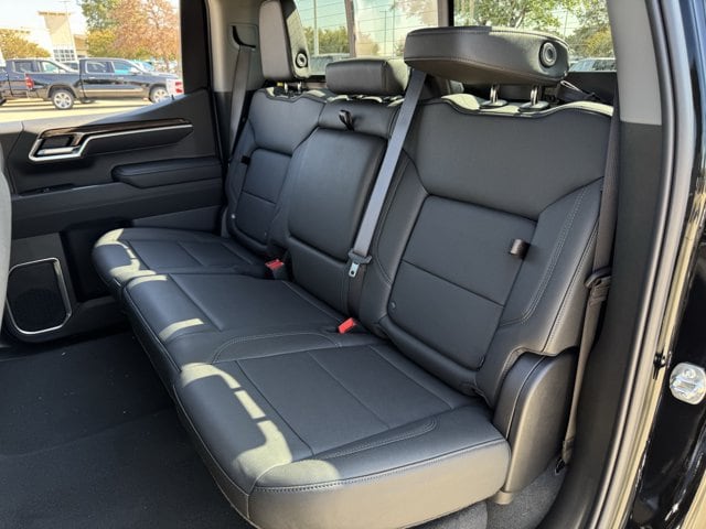 2026 Chevrolet Silverado 1500 LT - Photo 22
