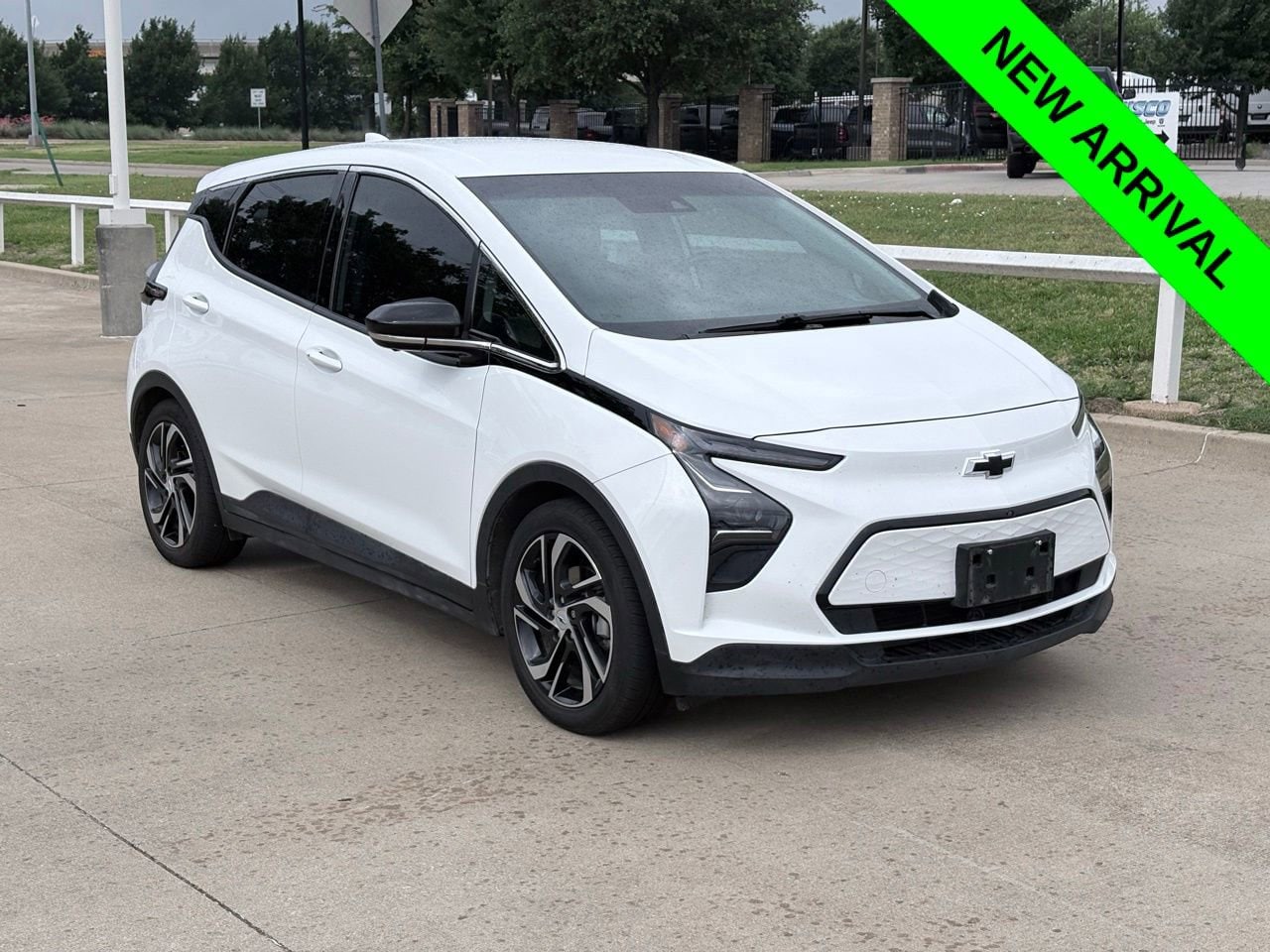 2023 Chevrolet Bolt EV 2LT Auto's photo