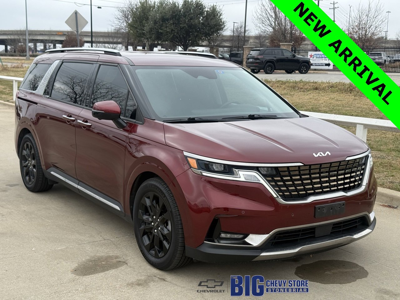 2023 Kia Carnival SX's photo