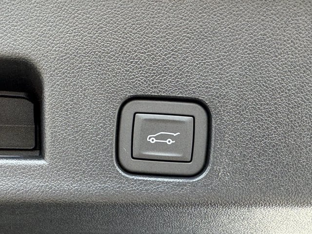 2026 Chevrolet Traverse LT - Photo 26