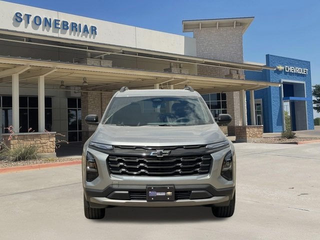 2027 Chevrolet Equinox LT - Photo 8
