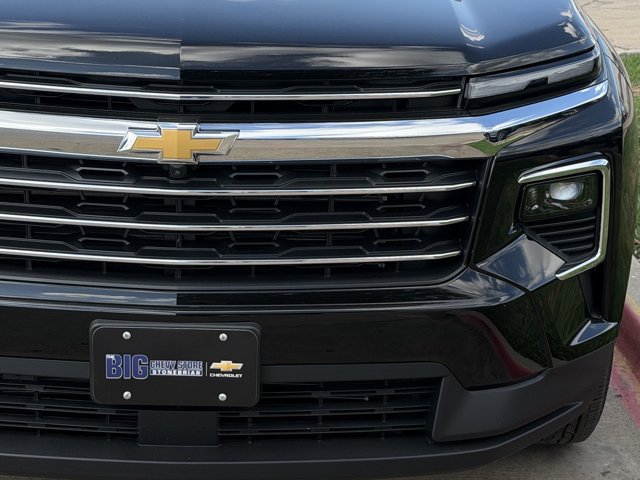 2027 Chevrolet Traverse LT - Photo 9