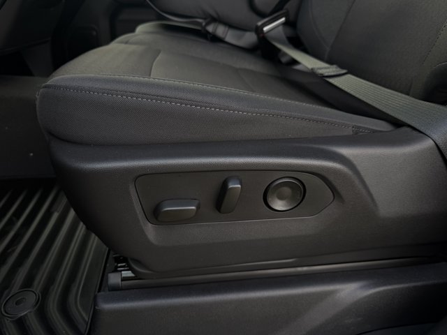 2026 Chevrolet Silverado 2500 HD Custom - Photo 23