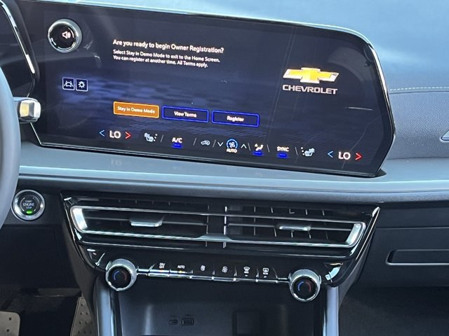 2027 Chevrolet Traverse LT - Photo 14