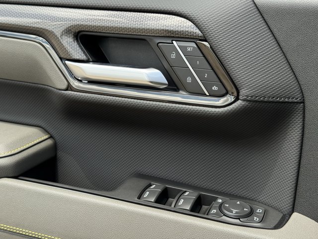2026 Chevrolet Silverado 1500 ZR2 - Photo 19