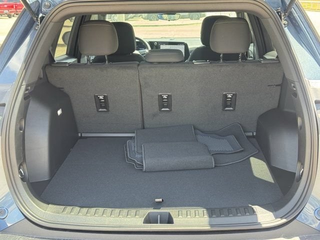 2027 Chevrolet Equinox LT - Photo 24