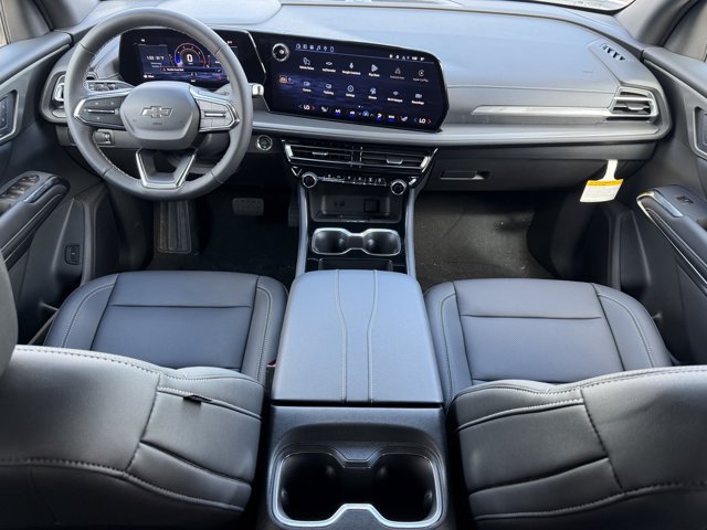 2027 Chevrolet Traverse LT - Photo 11
