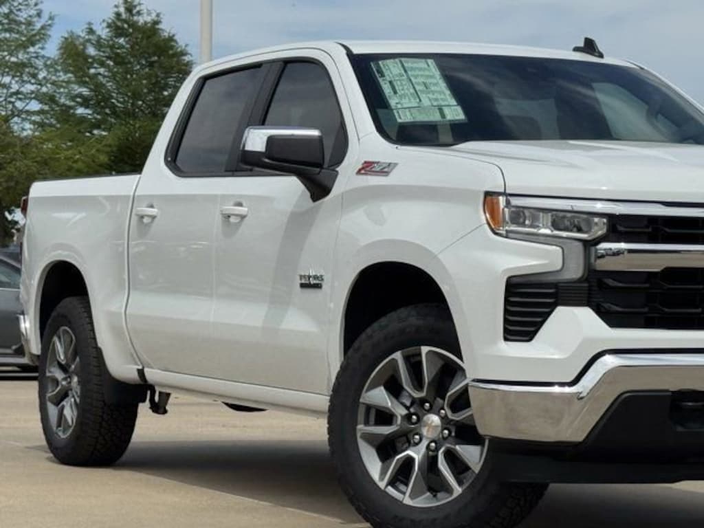 New 2026 Chevrolet Silverado 1500 LT Truck Crew Cab