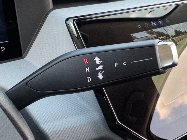 2027 Chevrolet Bolt LT - Photo 16