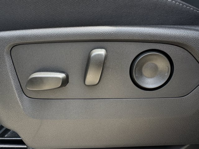 2026 Chevrolet Silverado 1500 Custom - Photo 22
