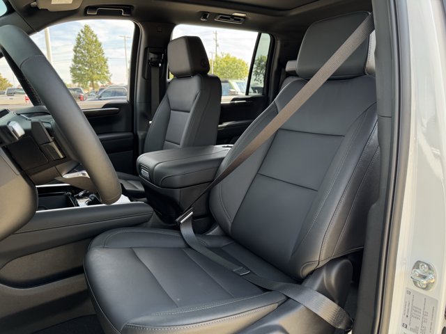 2026 Chevrolet Suburban Z71 - Photo 21