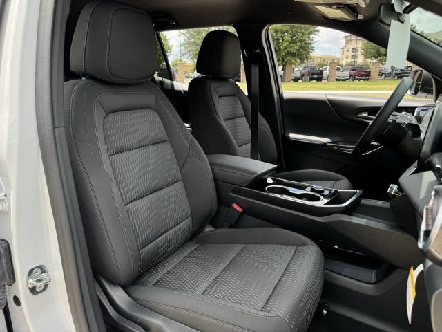 2027 Chevrolet Equinox LT - Photo 25