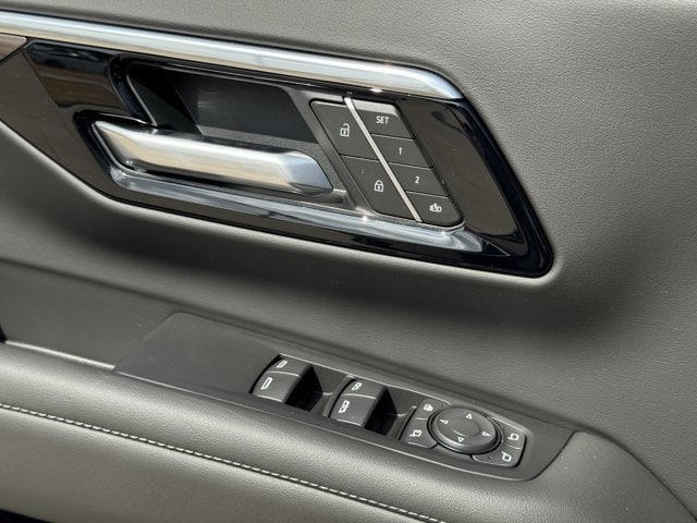 2026 Chevrolet Tahoe Z71 - Photo 19