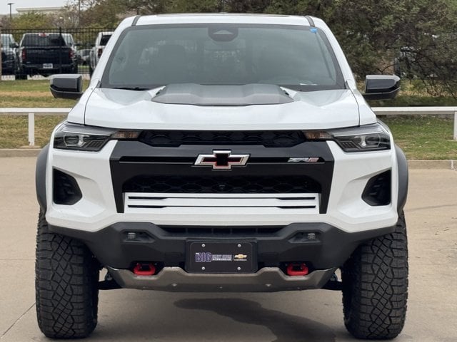 2026 Chevrolet Colorado ZR2 - Photo 8