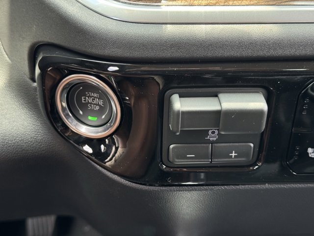2026 Chevrolet Silverado 1500 LT - Photo 14