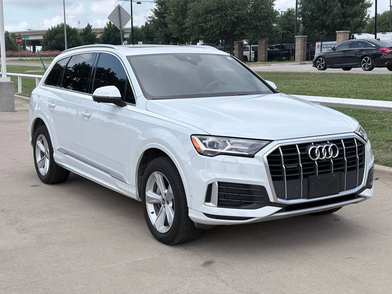 2021 Audi Q7 45 Premium quattro Tiptronic's photo
