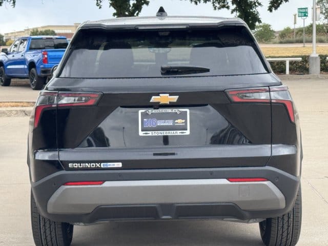2027 Chevrolet Equinox LT - Photo 6