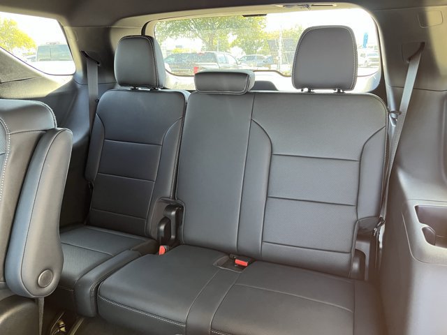 2027 Chevrolet Traverse LT - Photo 26