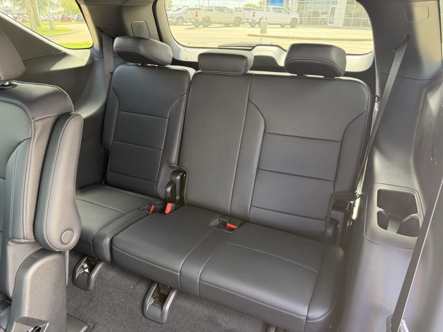 2027 Chevrolet Traverse LT - Photo 26