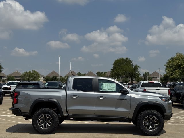 2026 Chevrolet Colorado ZR2 photo 3