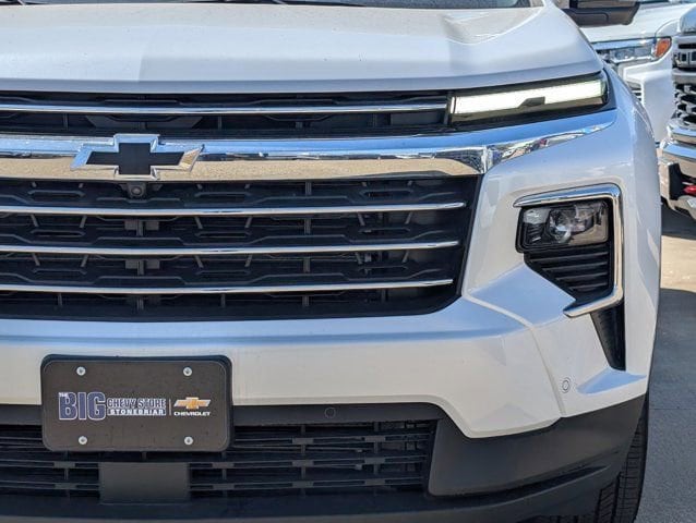 2025 Chevrolet Traverse LT - Photo 8