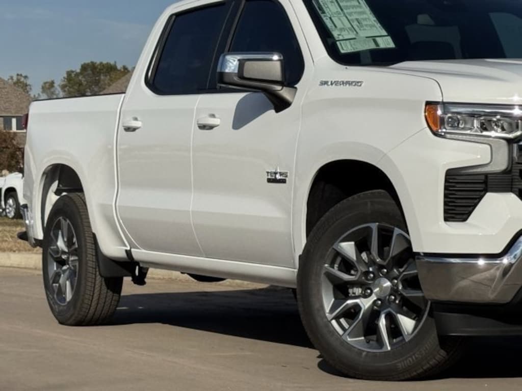 New 2026 Chevrolet Silverado 1500 LT Truck Crew Cab