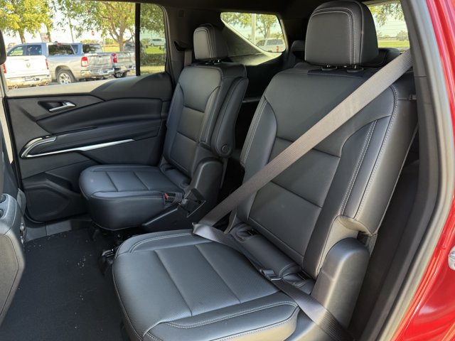 2027 Chevrolet Traverse LT - Photo 22
