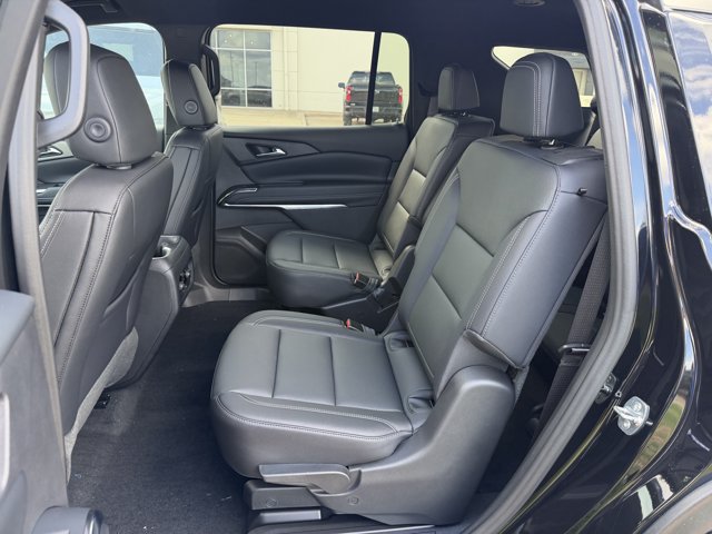 2027 Chevrolet Traverse LT - Photo 25