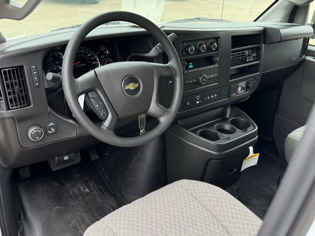 2026 Chevrolet Express Cargo WT - Photo 9